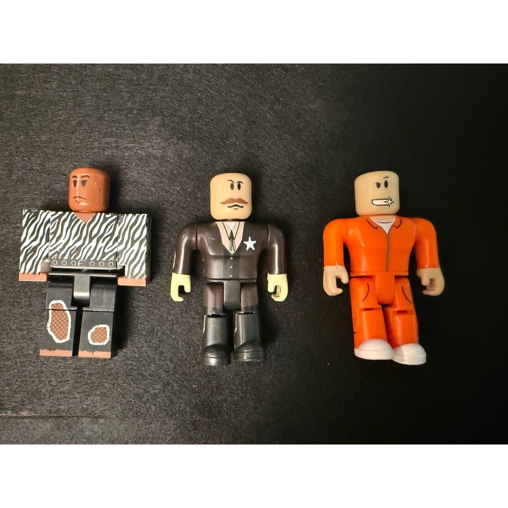 Roblox Jazwares 3in Figures Lot 3 Jailbreak Prisoner Sheriff Zebra Fashion